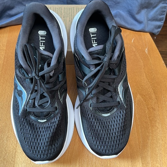 Saucony Ride 15 Sneakers, size 6.5W - Picture 5 of 7